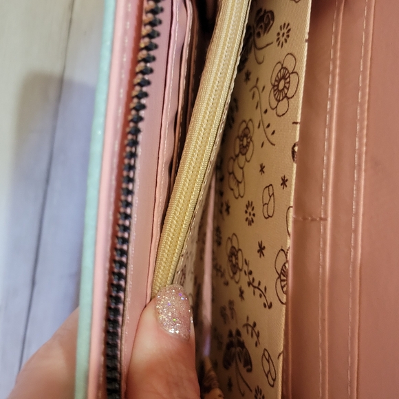 Fashion Nova Large Zip Around Wallet Turquoise & Pink Vegan Leather Wristlet - Picture 7 of 10